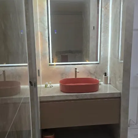 - Luxe Climatise- Vue Et Bord De - Apartment *